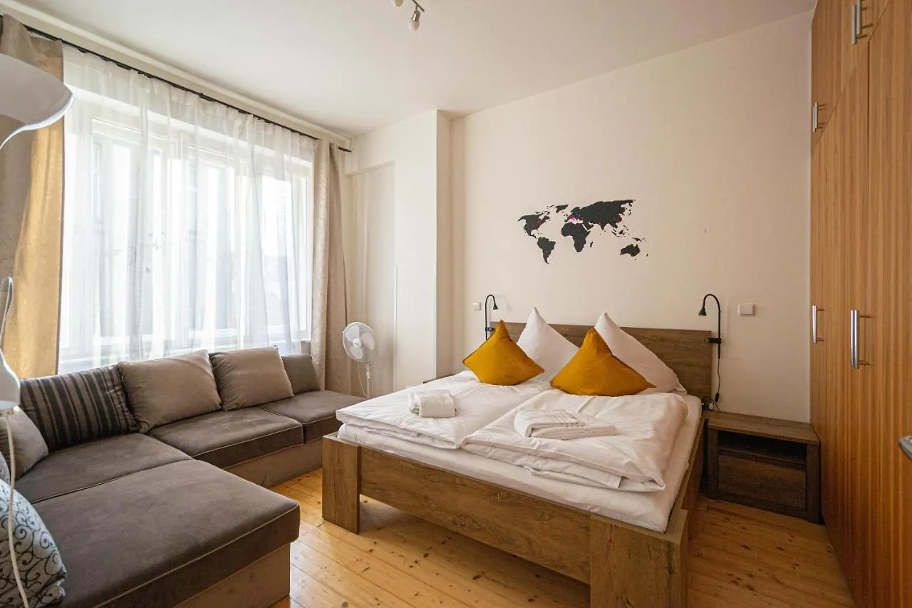 Bright Ruterra Apartment In The Heart Of Πράγα Τσεχία